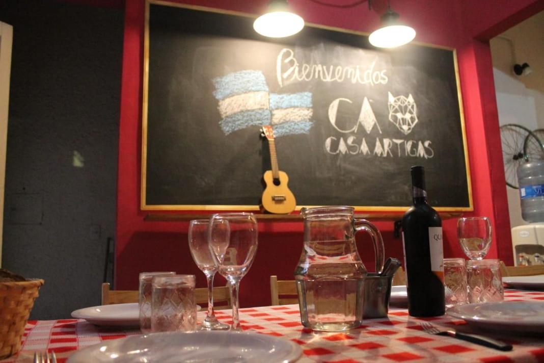 Casa Artigas Hostel Córdoba Luaran gambar